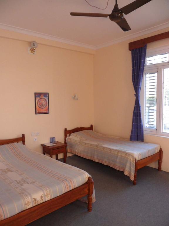 Hotel Nirvana Pokhara Chambre photo